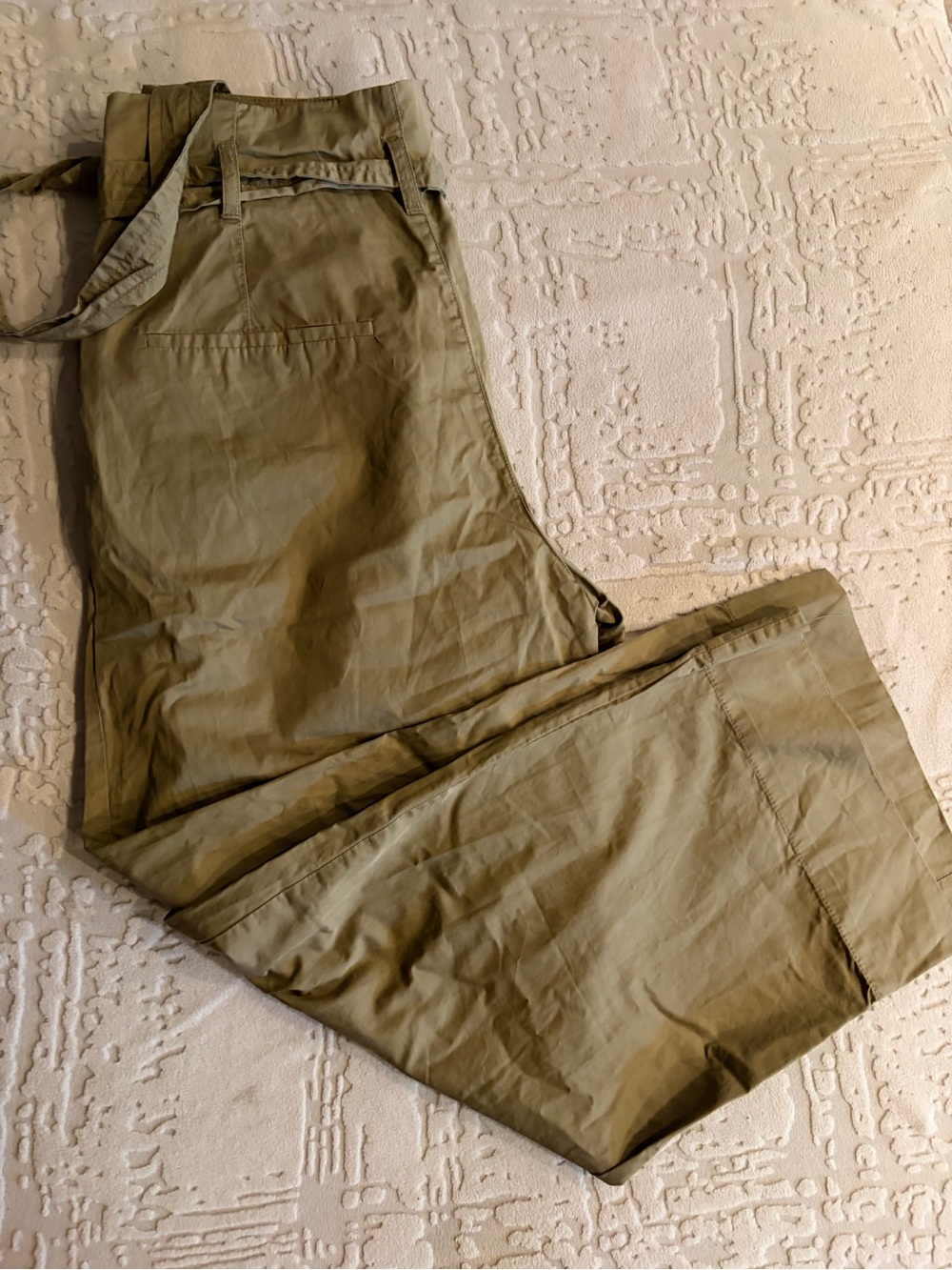 Women’s Olive Cargo Pants - Classic Straight Fit